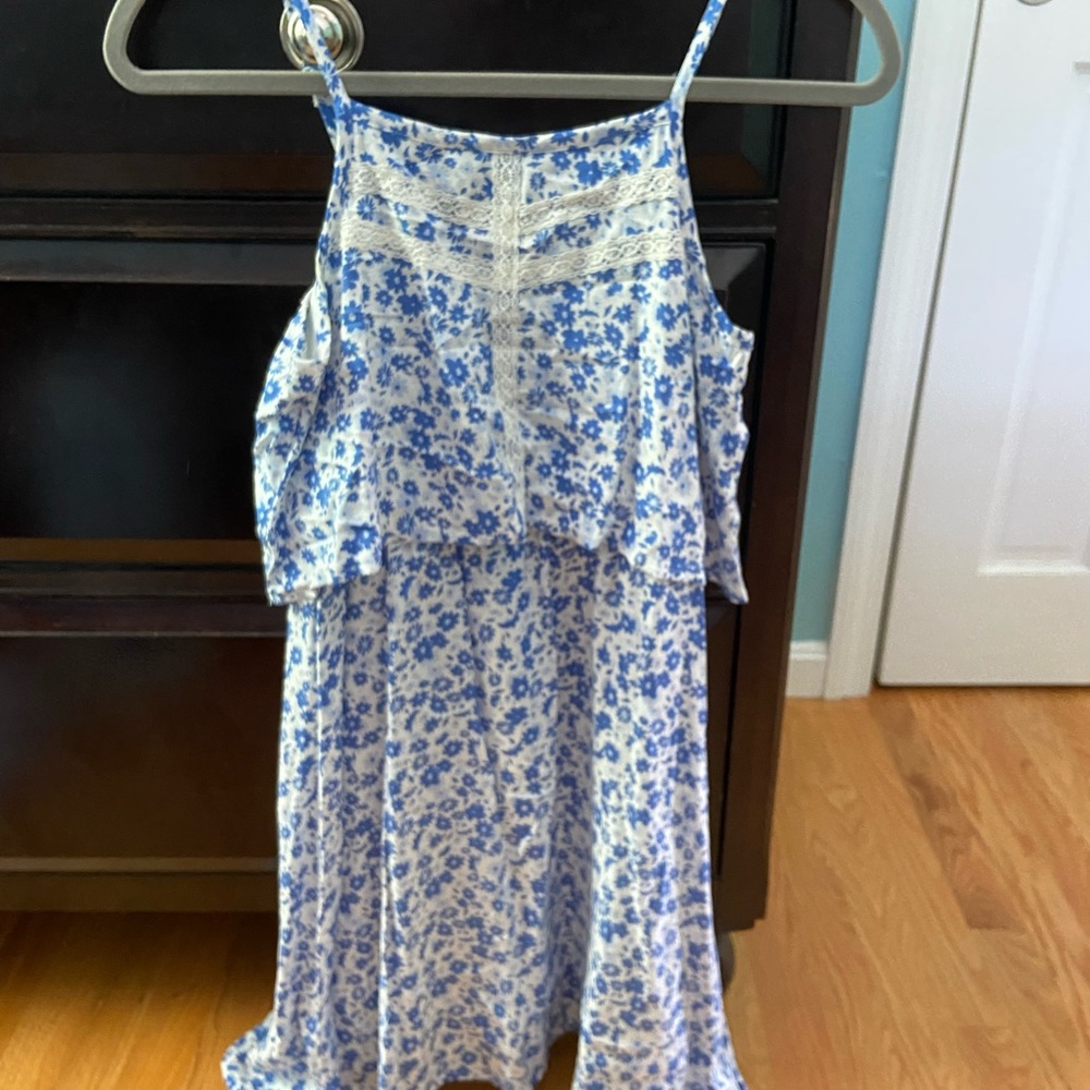 Girl’s spaghetti strap dress.